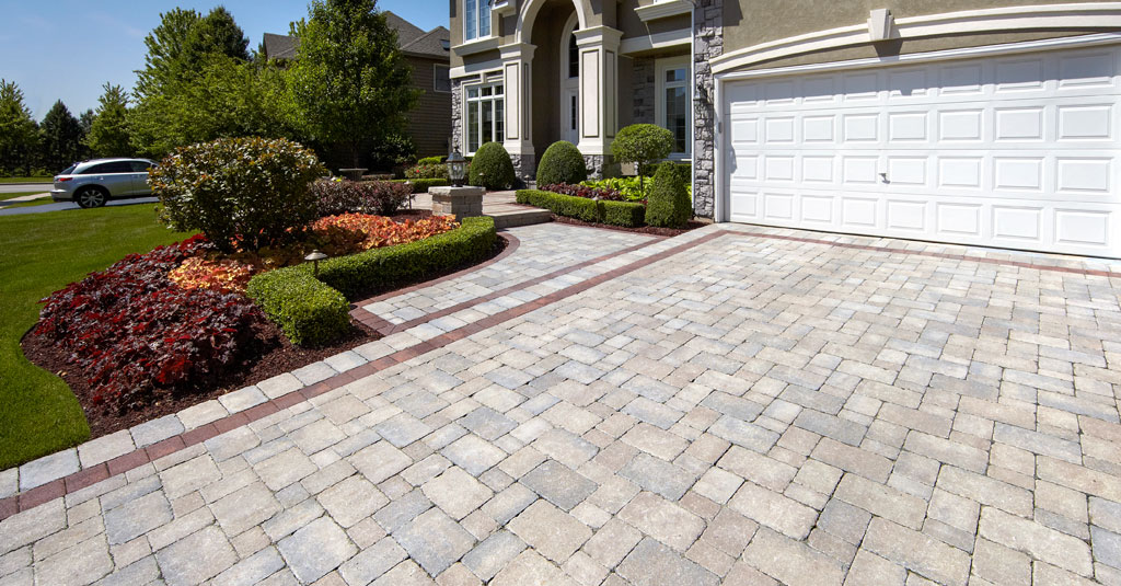 Pavers vs. Concrete Slabs: Which is Better?