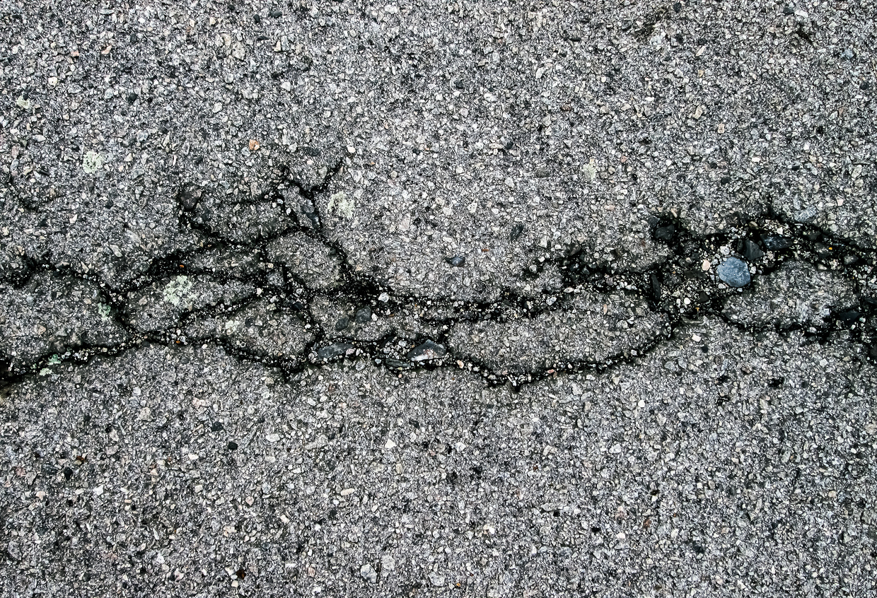 Signs You Need to Get Your Concrete Driveway Repaired