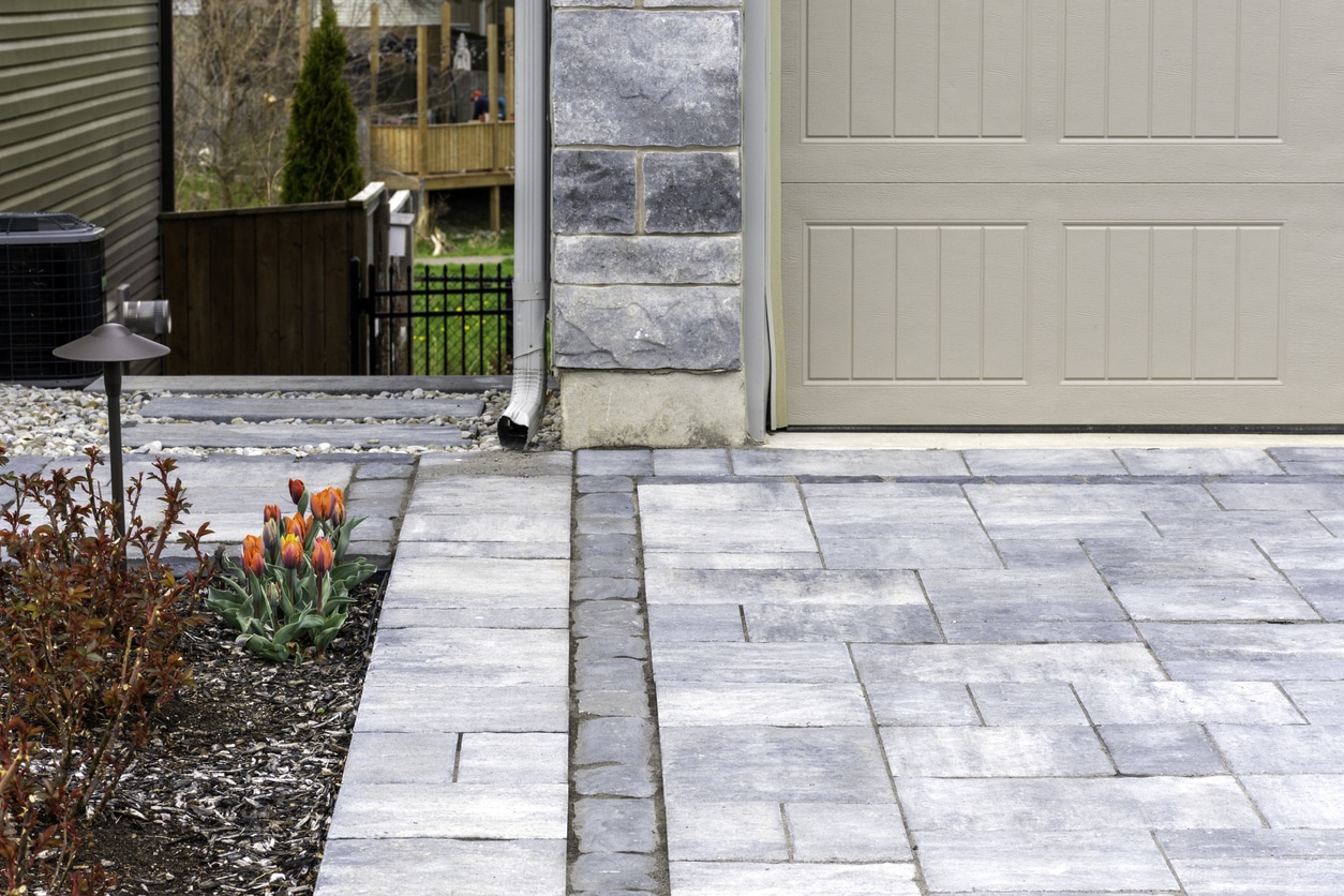 Creating a Welcoming Entrance with a Concrete Driveway